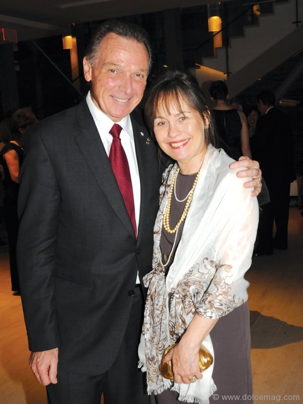 The Hon. Minister of State of Foreign Affairs (Americas) Peter Kent and his wife, Cilla Kent