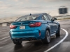 The M-specific Long Beach Metallic Blue paint complements the X6 M’s new feature lines and deeper grooves