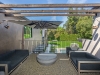 Kelly Clarkson-master patio R-min
