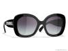 Adorned with black temples, these sunglasses are illuminated with white strass forming the house’s name on each side. As an extension of the two-tone series, these sunglasses are an elegant ode to cinema and its eternal magic.