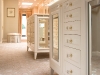Dressed-up drawers make  this Clos-ette space even  more luxurious.