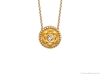 Mosaicos Pendant, geometric and rhythmic, is set in yellow gold and diamonds | Photos courtesy of Carrera y Carrera