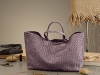 Bottega Veneta is offering the top bidder a generous opportunity to meet with an expert to customize a handbag from the luxury brand’s Icon collection.