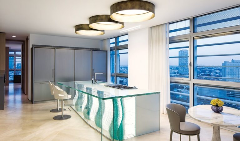Rent Luxury Penthouses in United States | Plum Guide - Prestigious Penthouse Suite Rentals