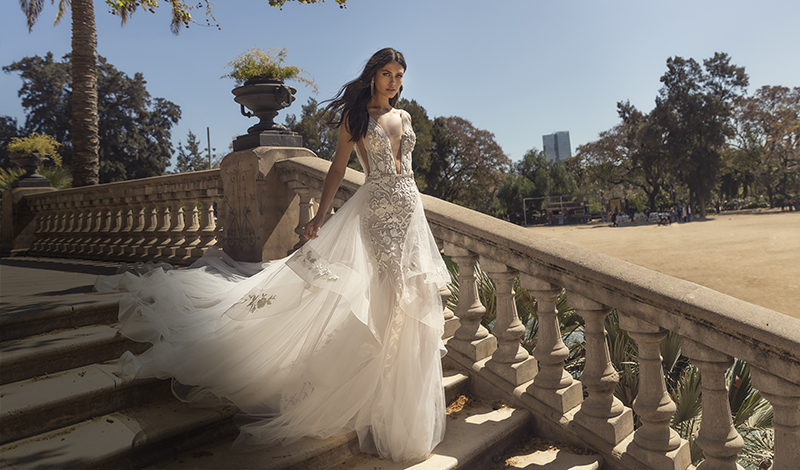 Julie Vino: Barcelona 2020 – The New Era Of Beautiful Bespoke Brides